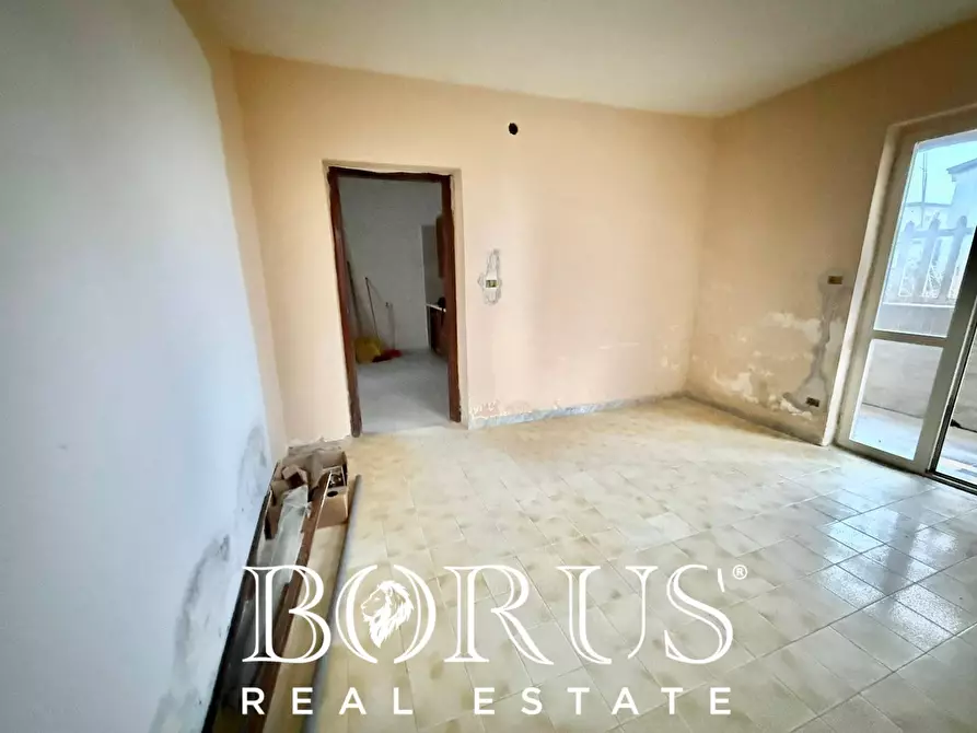 Immagine 35 di Appartamento in vendita  in viale d'orta a Castel Volturno