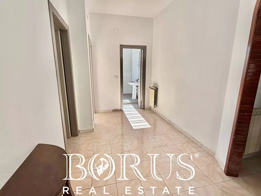 Immagine 2 di Ufficio in affitto  in CORSO UMBERTO I a Gricignano Di Aversa