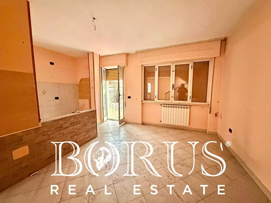 Immagine 1 di Villetta a schiera in vendita  in via Principe Umberto a Trentola Ducenta