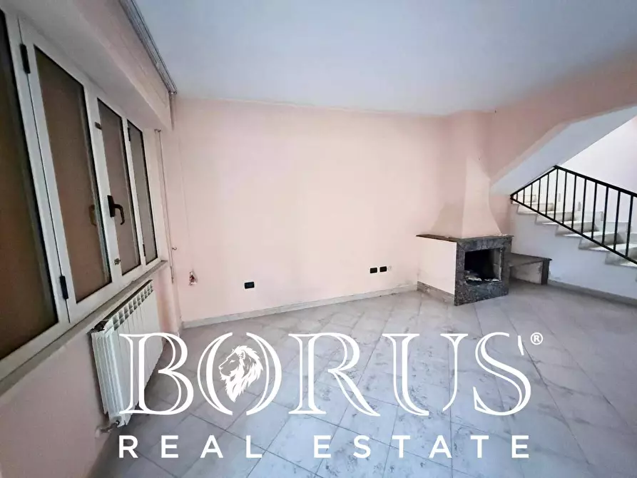 Immagine 12 di Villetta a schiera in vendita  in via Principe Umberto a Trentola Ducenta