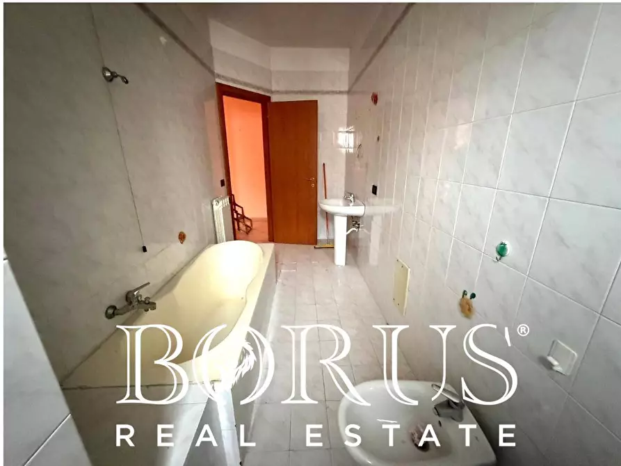 Immagine 28 di Villetta a schiera in vendita  in via Principe Umberto a Trentola Ducenta