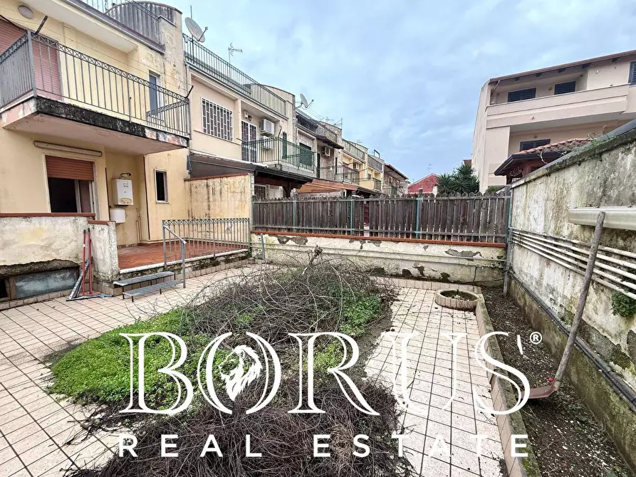 Immagine 66 di Villetta a schiera in vendita  in via Principe Umberto a Trentola Ducenta