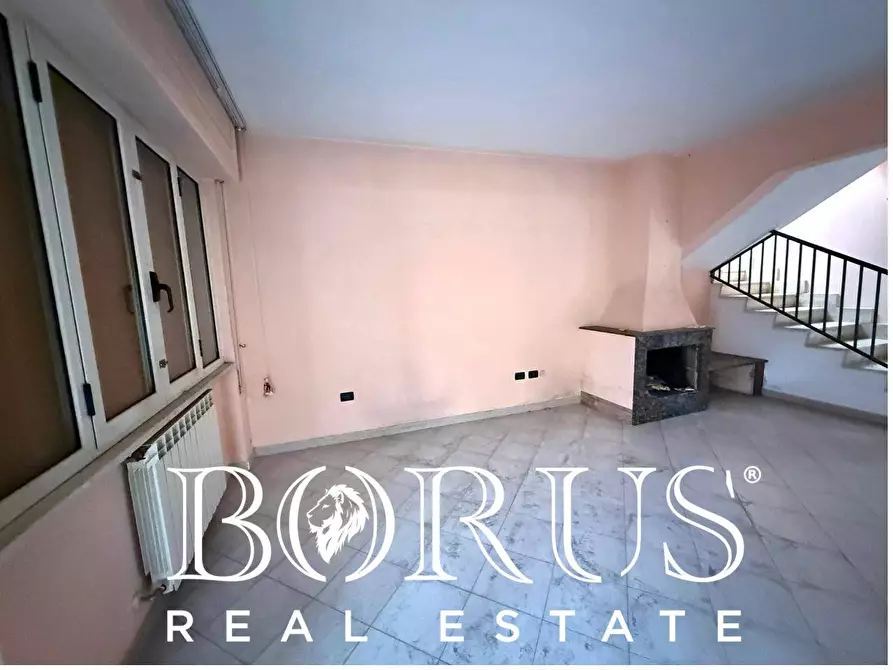 Immagine 71 di Villetta a schiera in vendita  in via Principe Umberto a Trentola Ducenta