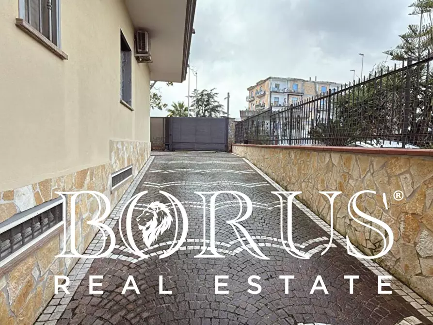 Immagine 37 di Casa semindipendente in affitto  in Km 34.070 Via Domiziana a Cancello Ed Arnone