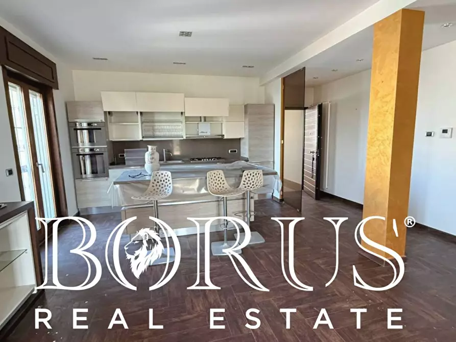 Immagine 1 di Casa semindipendente in affitto  in Km 34.070 Via Domiziana a Cancello Ed Arnone