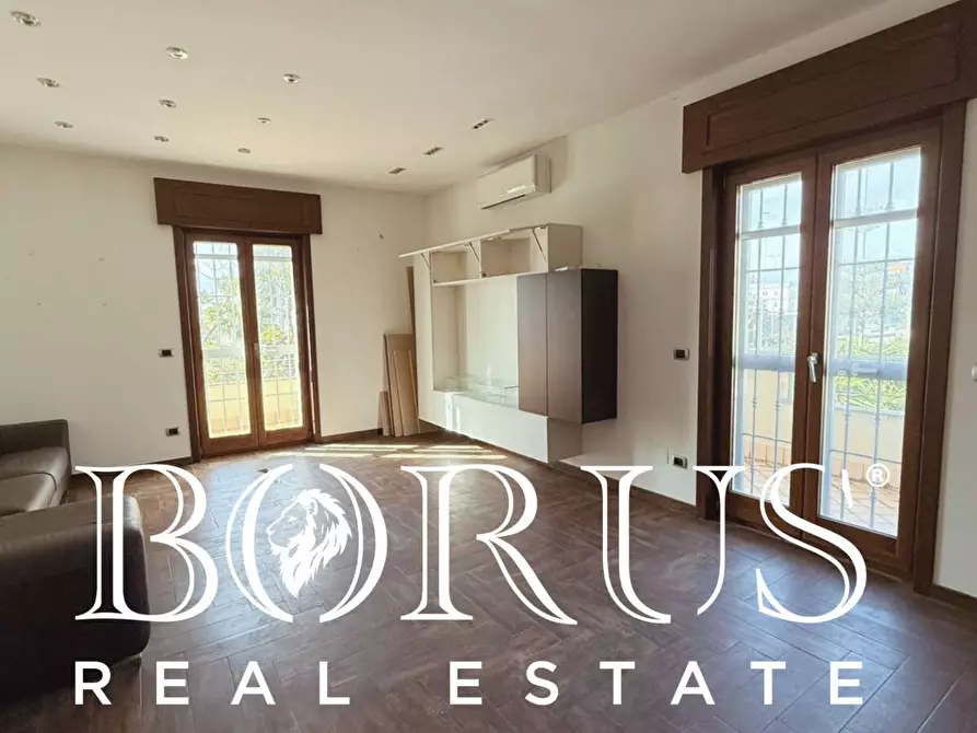 Immagine 5 di Casa semindipendente in affitto  in Km 34.070 Via Domiziana a Cancello Ed Arnone