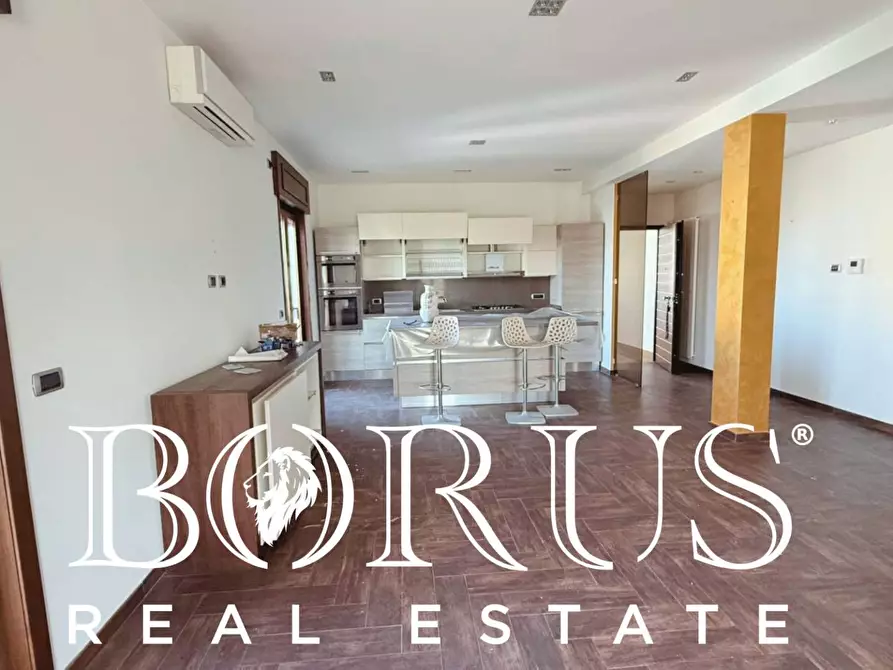 Immagine 2 di Casa semindipendente in affitto  in Km 34.070 Via Domiziana a Cancello Ed Arnone