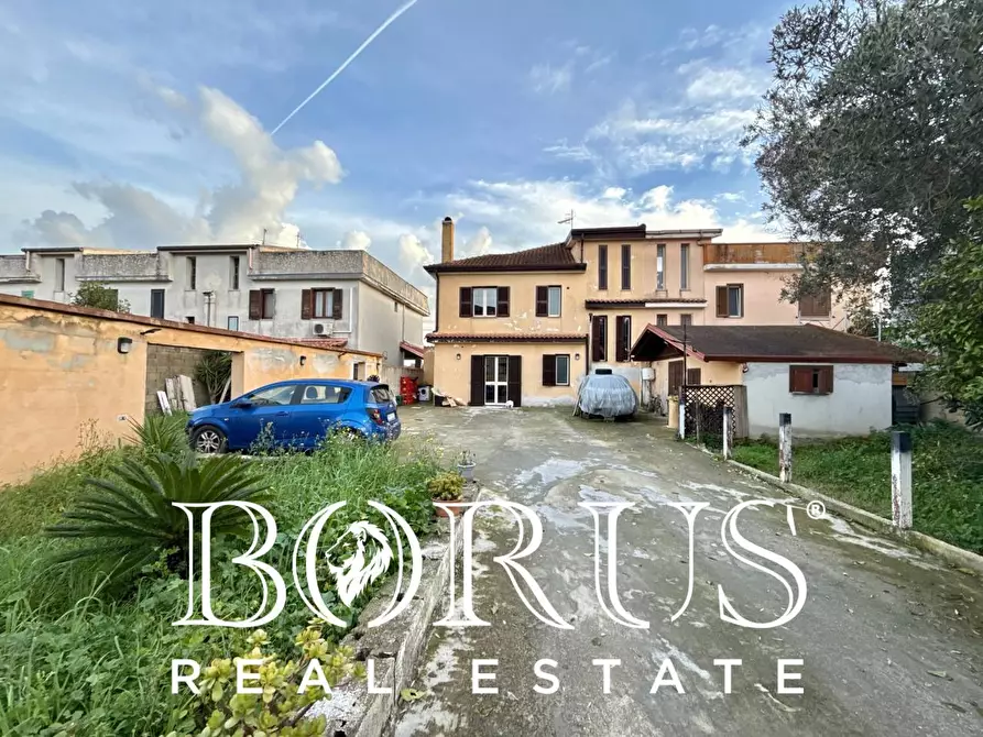 Immagine 3 di Casa indipendente in vendita  in FRONTE VILLAGGIO COPPOLA a Castel Volturno