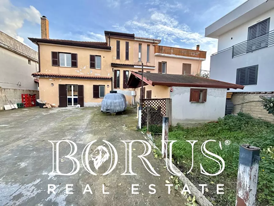 Immagine 2 di Casa indipendente in vendita  in FRONTE VILLAGGIO COPPOLA a Castel Volturno