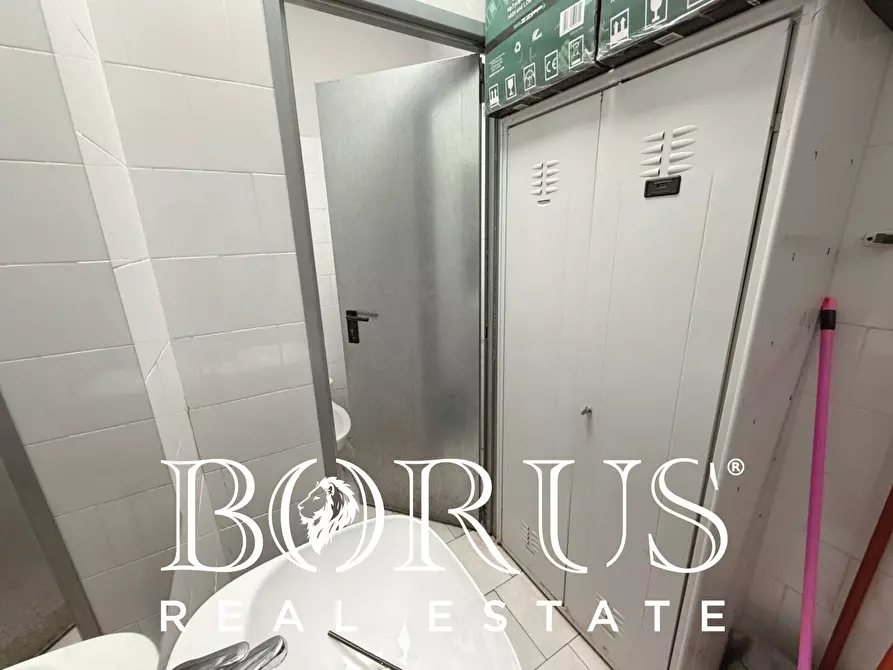 Immagine 14 di Attività commerciale in vendita  in Via Filippo Saporito a Cancello Ed Arnone