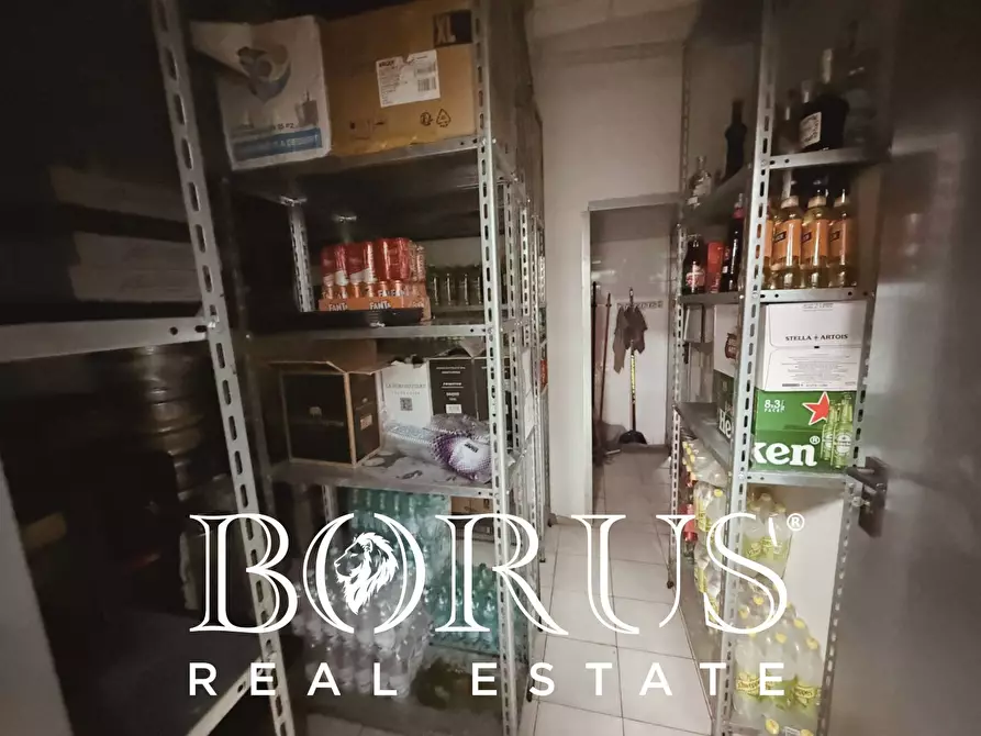 Immagine 18 di Attività commerciale in vendita  in Via Filippo Saporito a Cancello Ed Arnone