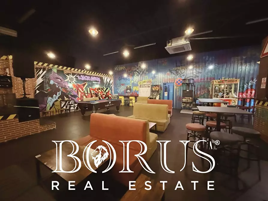 Immagine 31 di Attività commerciale in vendita  in Via Filippo Saporito a Cancello Ed Arnone