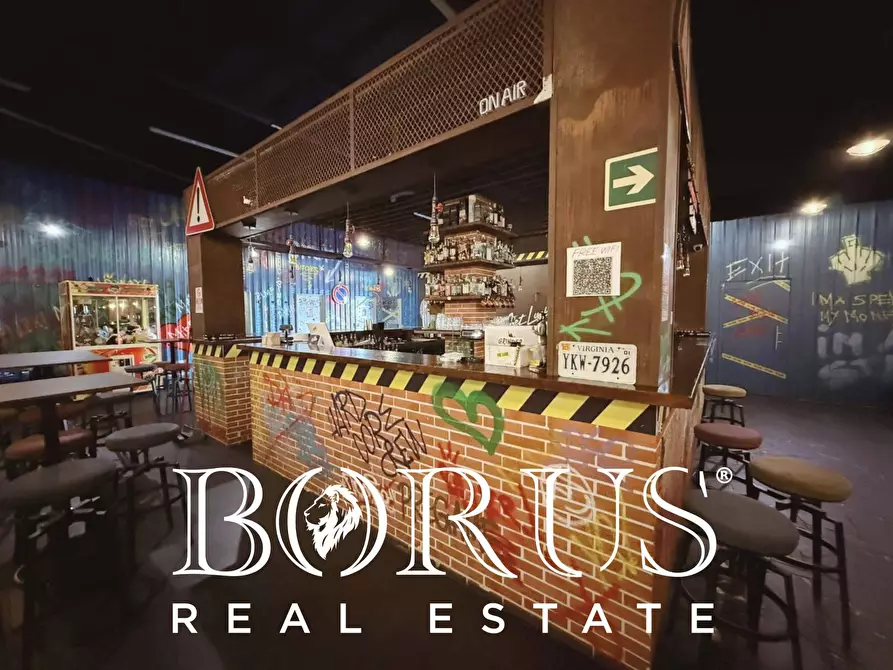 Immagine 34 di Attività commerciale in vendita  in Via Filippo Saporito a Cancello Ed Arnone