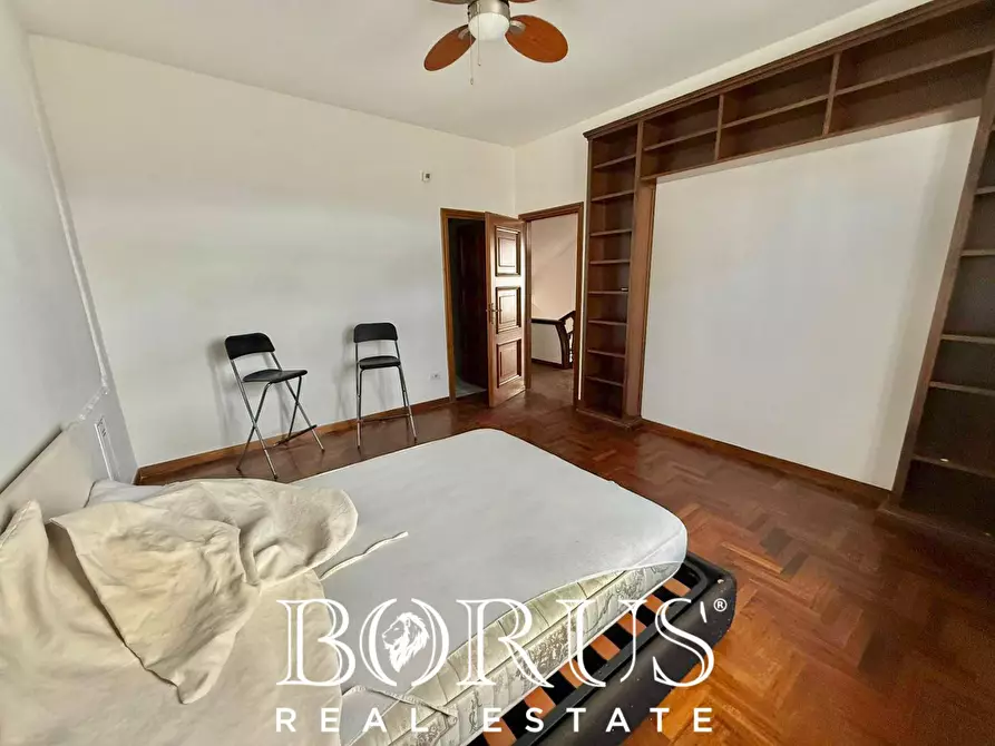 Immagine 24 di Villa in vendita  in VIALE IMPERIA a Castel Volturno