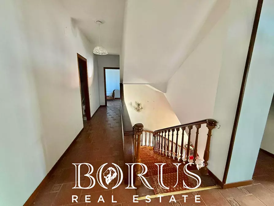 Immagine 26 di Villa in vendita  in VIALE IMPERIA a Castel Volturno