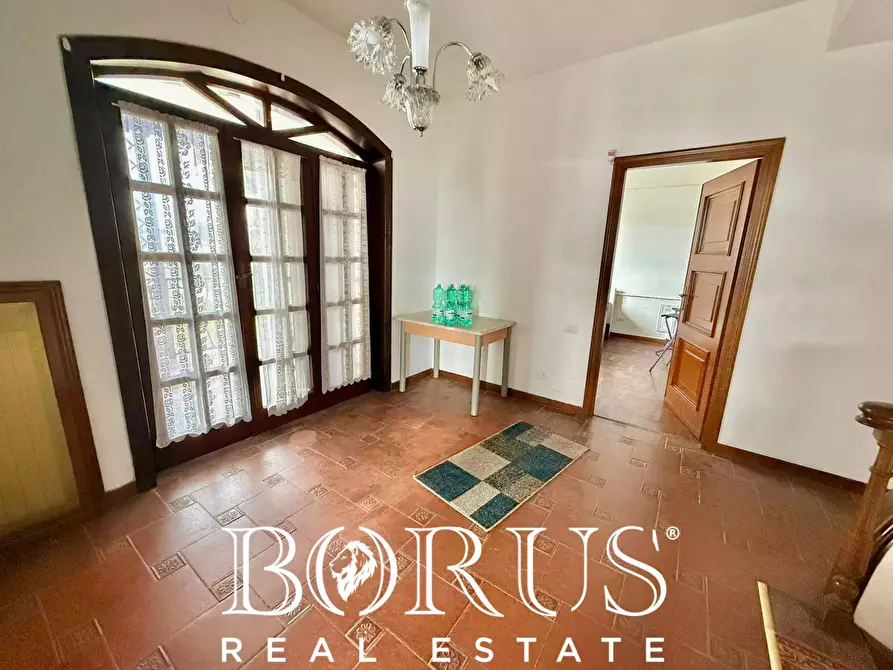 Immagine 45 di Villa in vendita  in VIALE IMPERIA a Castel Volturno