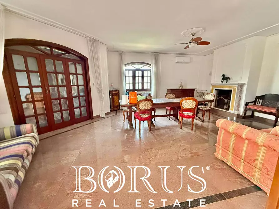 Immagine 48 di Villa in vendita  in VIALE IMPERIA a Castel Volturno