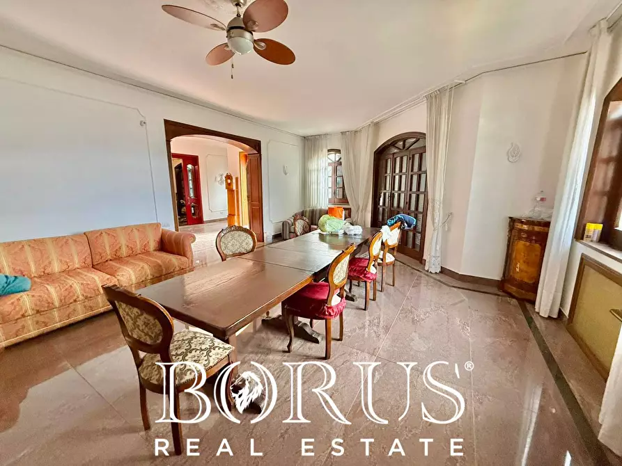 Immagine 60 di Villa in vendita  in VIALE IMPERIA a Castel Volturno