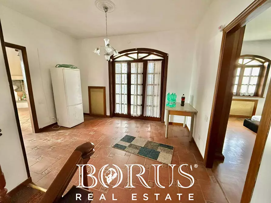 Immagine 80 di Villa in vendita  in VIALE IMPERIA a Castel Volturno