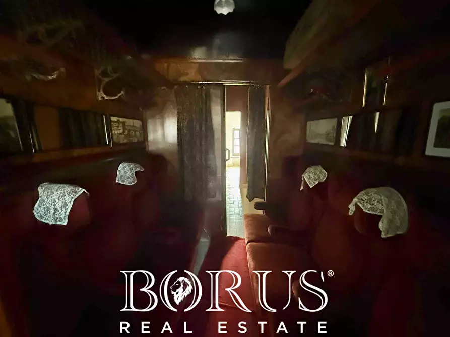 Immagine 86 di Villa in vendita  in VIALE IMPERIA a Castel Volturno