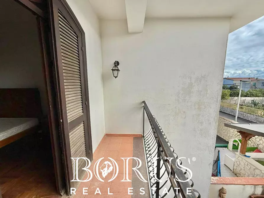 Immagine 96 di Villa in vendita  in VIALE IMPERIA a Castel Volturno
