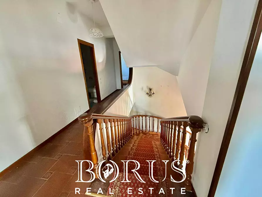 Immagine 102 di Villa in vendita  in VIALE IMPERIA a Castel Volturno