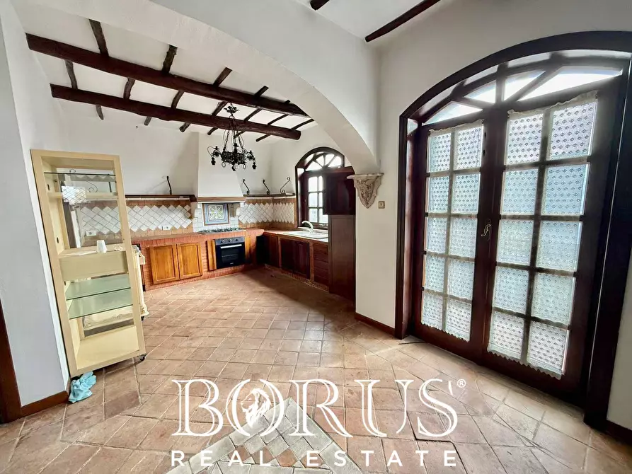 Immagine 103 di Villa in vendita  in VIALE IMPERIA a Castel Volturno