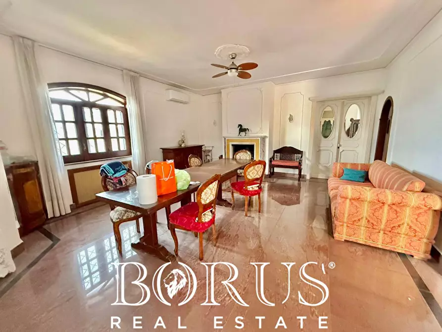 Immagine 106 di Villa in vendita  in VIALE IMPERIA a Castel Volturno