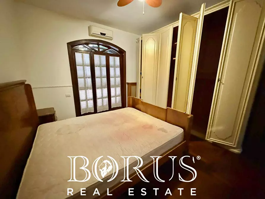 Immagine 109 di Villa in vendita  in VIALE IMPERIA a Castel Volturno