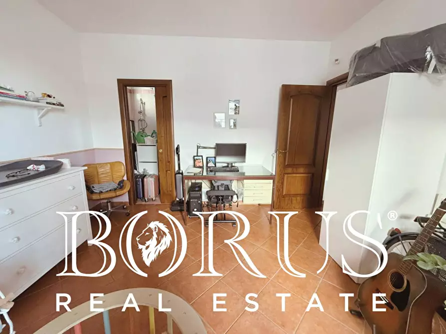 Immagine 12 di Appartamento in vendita  in Via Amendola a Parete