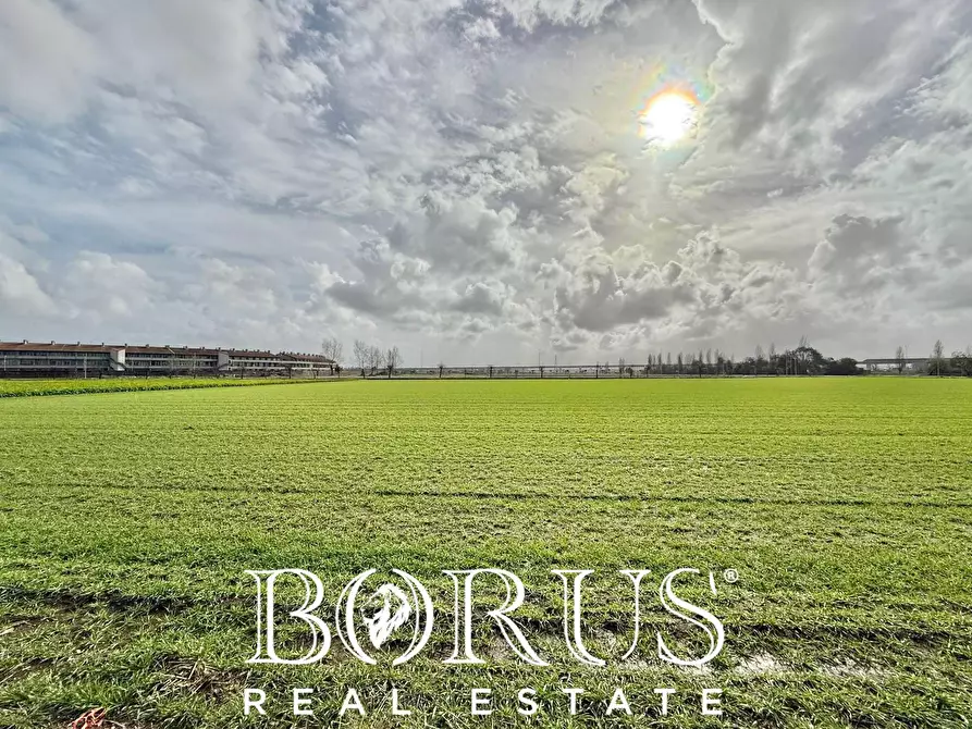 Immagine 1 di Terreno residenziale in vendita  in SP22 KM 1.750 a Marcianise