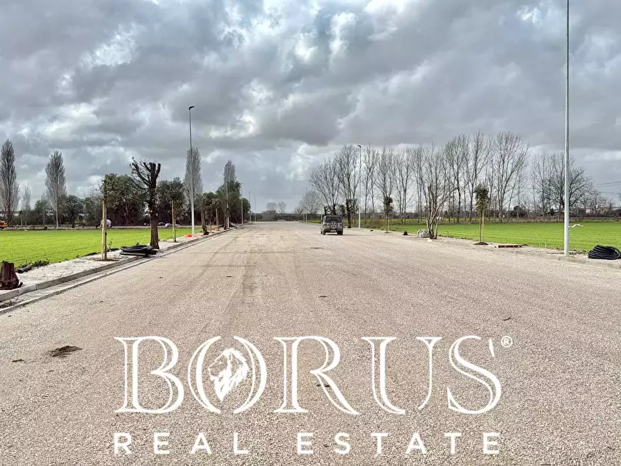 Immagine 7 di Terreno residenziale in vendita  in SP22 KM 1.750 a Marcianise