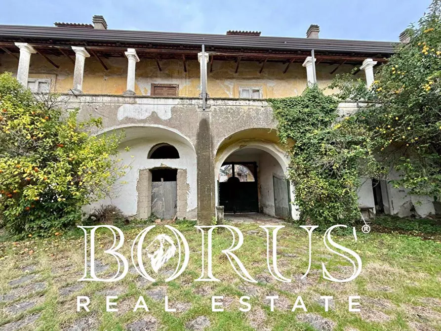 Immagine 11 di Casa indipendente in vendita  in VIA LIBERTA a Orta Di Atella