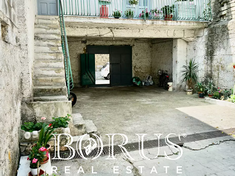 Immagine 49 di Casa indipendente in vendita  in VIA MARCONI a Casal Di Principe