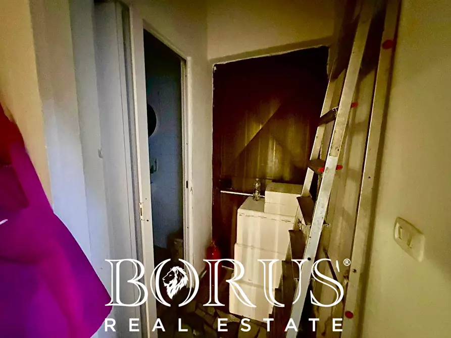 Immagine 10 di Attività commerciale in vendita  in Via larga a Cancello Ed Arnone