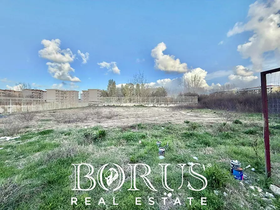 Immagine 3 di Terreno residenziale in vendita  in Via Atellana a Aversa