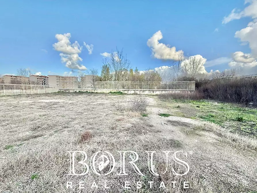 Immagine 6 di Terreno residenziale in vendita  in Via Atellana a Aversa