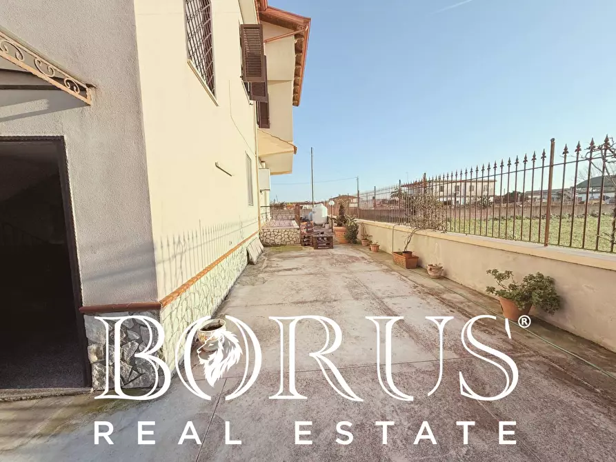 Immagine 51 di Appartamento in affitto  in via ponte a mare a Castel Volturno