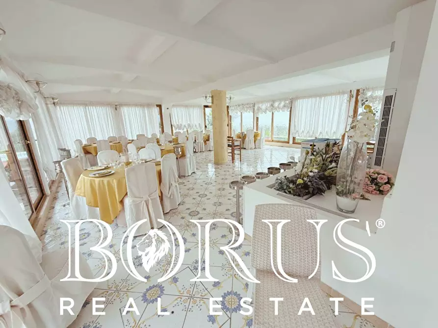 Immagine 18 di Attività commerciale in vendita  a Gaeta