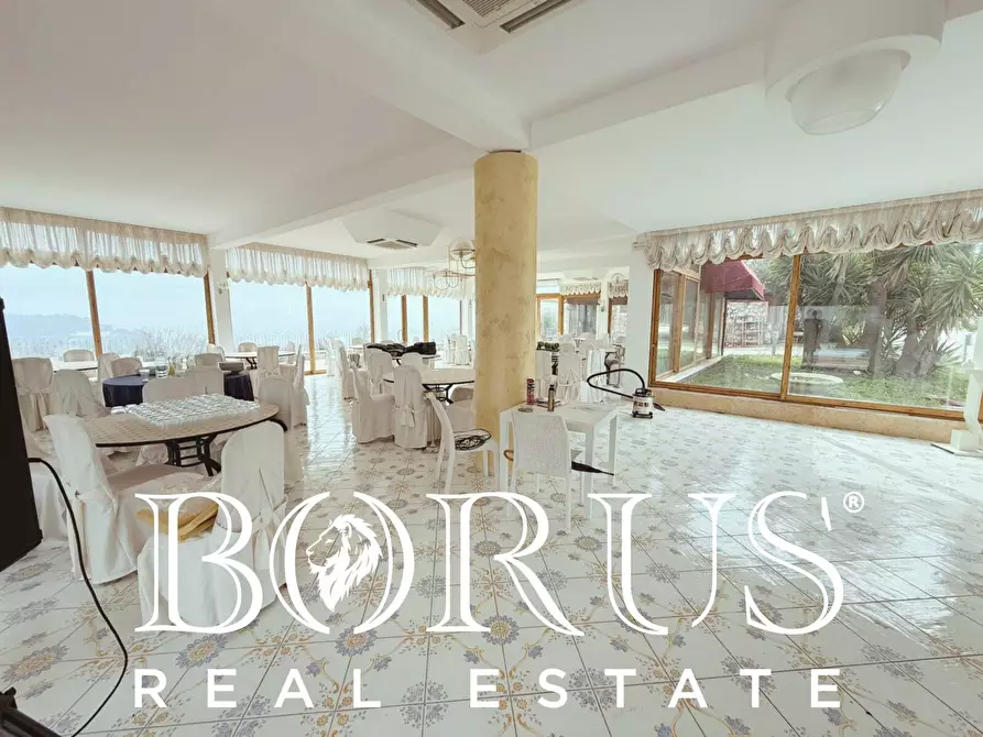 Immagine 19 di Attività commerciale in vendita  a Gaeta