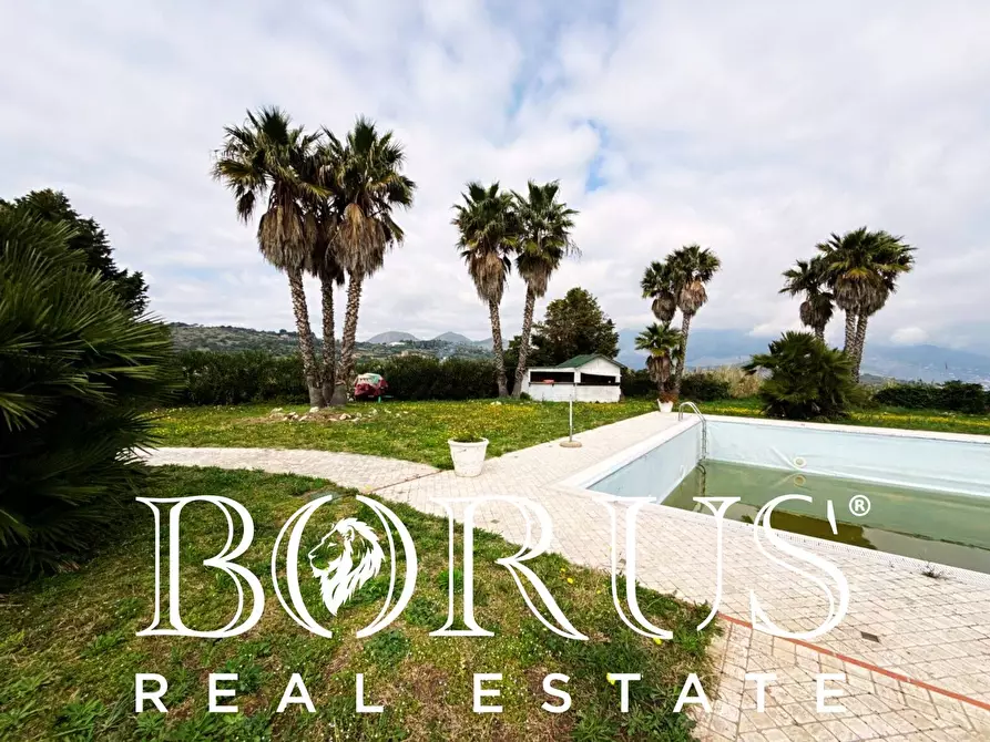 Immagine 31 di Attività commerciale in vendita  a Gaeta