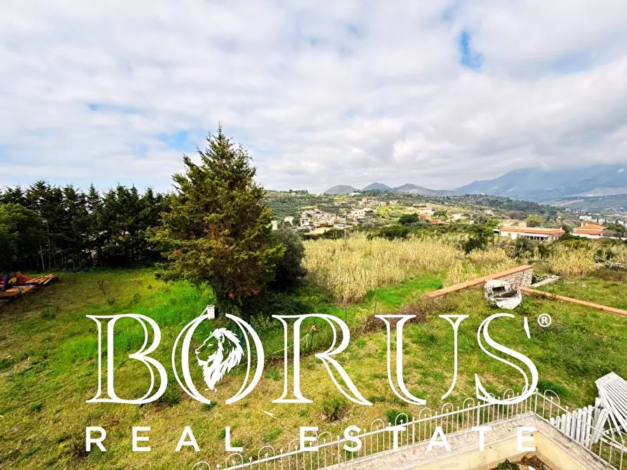 Immagine 40 di Attività commerciale in vendita  a Gaeta