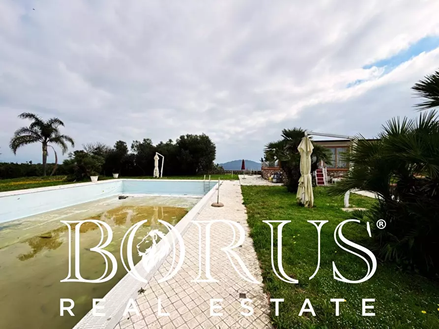 Immagine 58 di Attività commerciale in vendita  a Gaeta