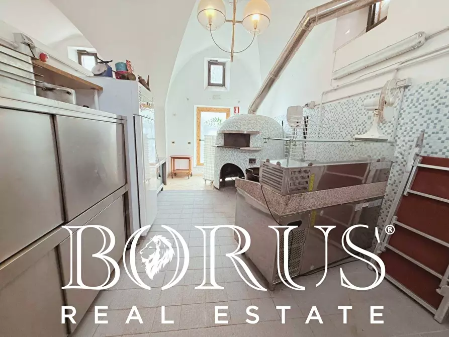 Immagine 97 di Attività commerciale in vendita  a Gaeta