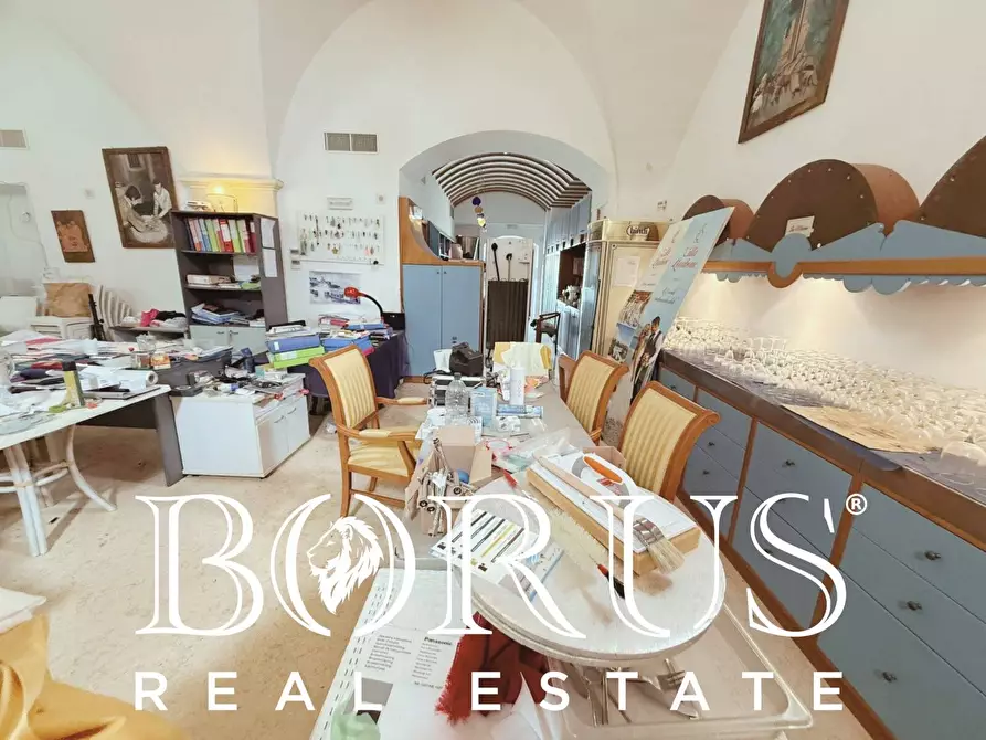 Immagine 105 di Attività commerciale in vendita  a Gaeta