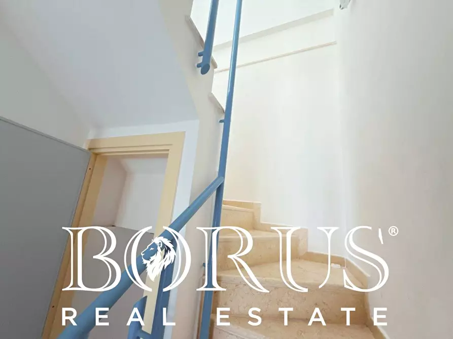 Immagine 145 di Attività commerciale in vendita  a Gaeta