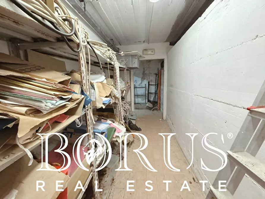 Immagine 168 di Attività commerciale in vendita  a Gaeta