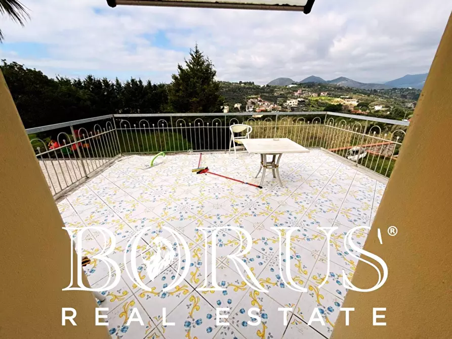 Immagine 171 di Attività commerciale in vendita  a Gaeta