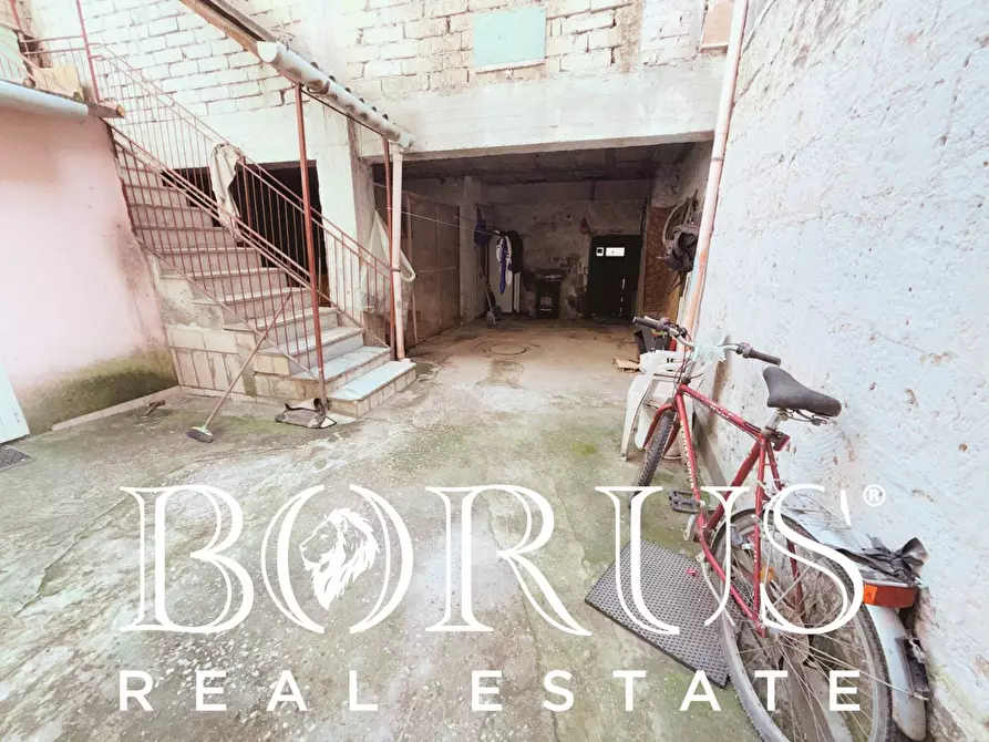 Immagine 18 di Casa indipendente in vendita  in Piazza Castello a Cancello Ed Arnone