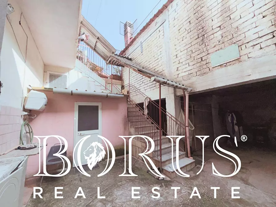 Immagine 55 di Casa indipendente in vendita  in Piazza Castello a Cancello Ed Arnone